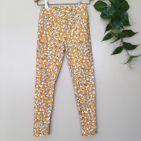 Lularoe Candy Corn Print Leggings - Picture 2 of 8